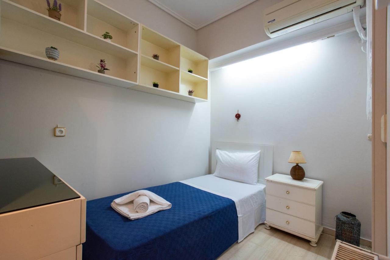 Hector'S Flisvos Apartment Афины Экстерьер фото
